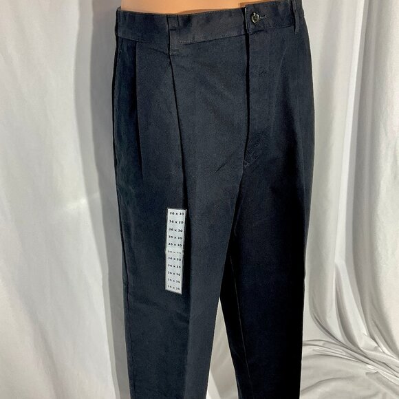 NWT Tommy Hilfiger Golf Pleated Black Pants 36x30 - Picture 1 of 11